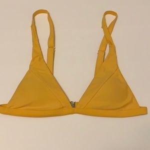 🧜🏻‍♀️Zaful Yellow Bikini Top M